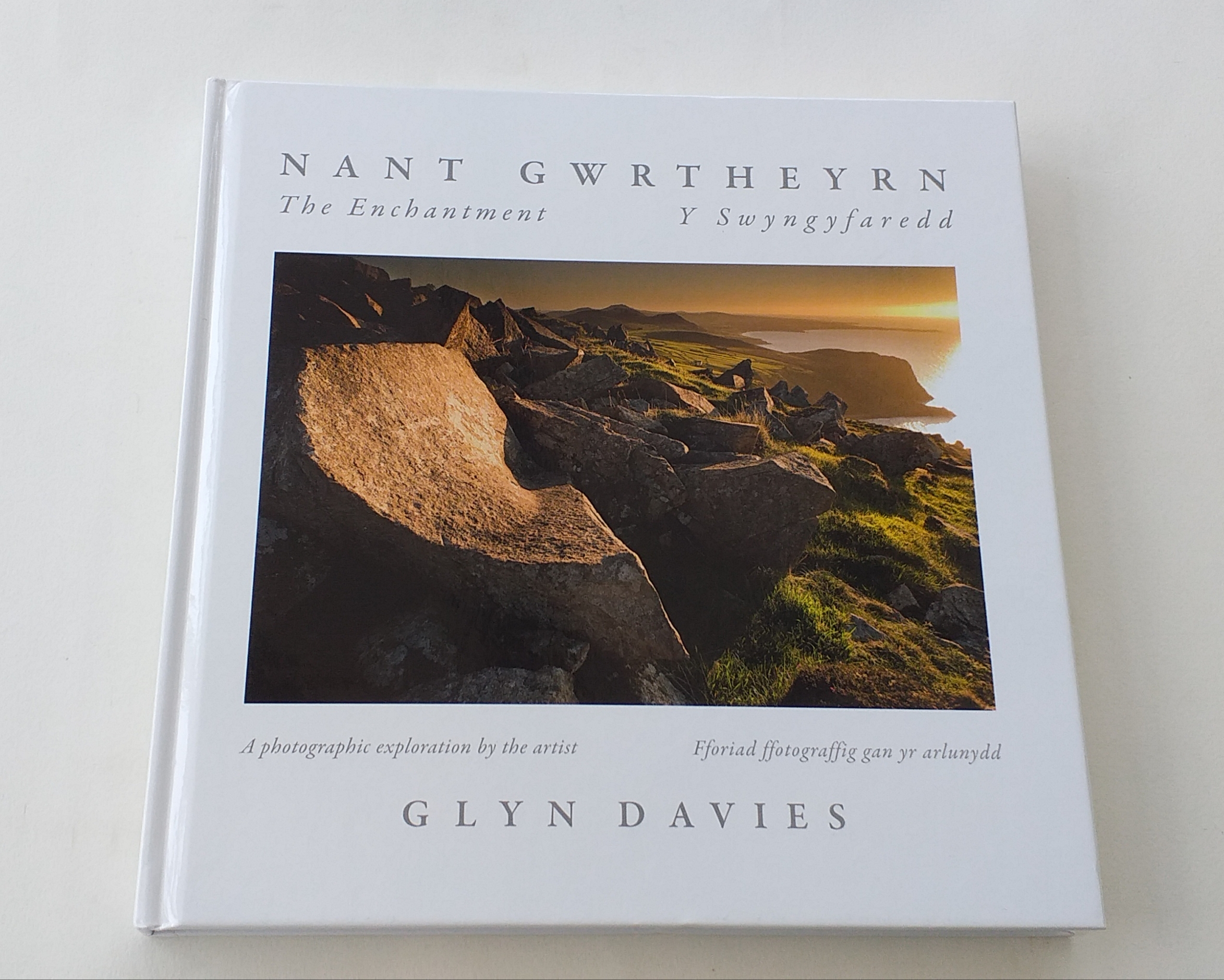 Nant Gwrtheyrn: The Enchantment - Y Swyngyfaredd: The Lost Community of Nant Gwrtheyrn Aphotographic exploration by the artist.